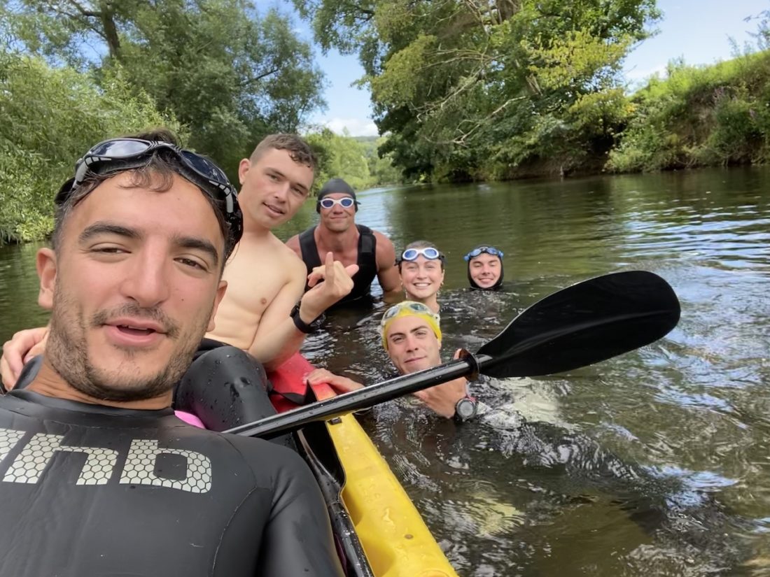 Tom's Fight - the Bath to Bristol crew: with Flo Jackson are  Óscar Richards, Adam Jamno, Tristán Trehan, Ed Reíd and Tomo Gearing