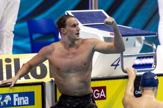 Elijah WINNINGTON of Australia celebrates after winning in the Men's 400m Freestyle Final during the swimming events of the 19th Fina World Championships held at the Duna Arena in Budapest, Hungary, Saturday, June 18, 2022. (Photo by Patrick B. Kraemer / MAGICPBK)