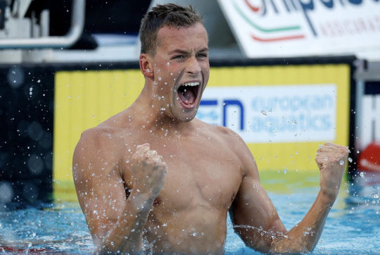 Mykhaylo Romanchuk celebrates a title retained - courtesy of LEN